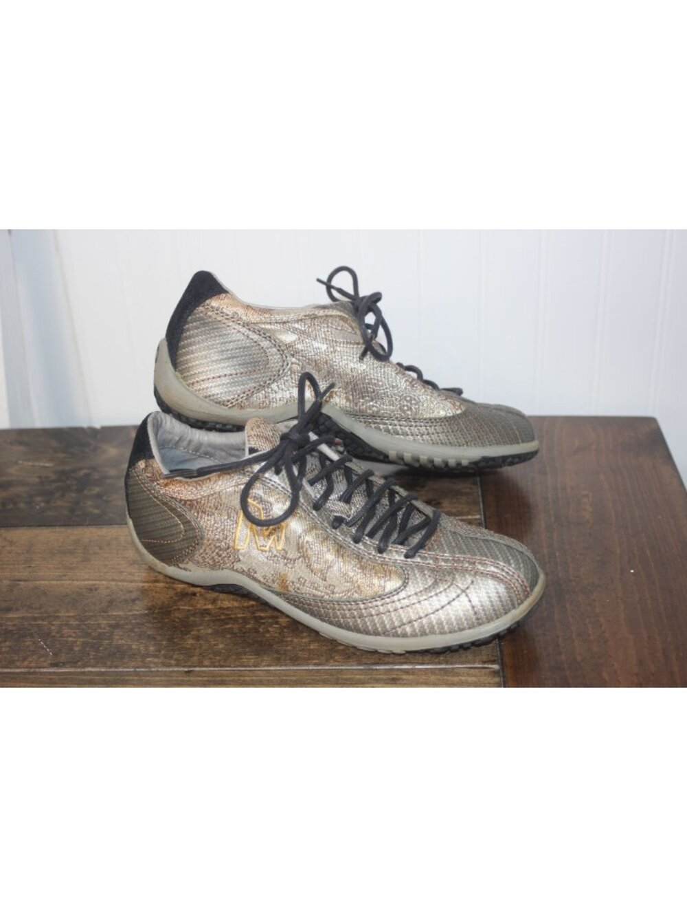 Merrell Sprint Spin Launcher Metallic Gold & Black Athletic Shoes Womens 6.5 NWO